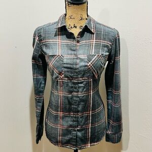 Women Maurices Blue Pink Lightweight Button Down Flannel Shirt Size M